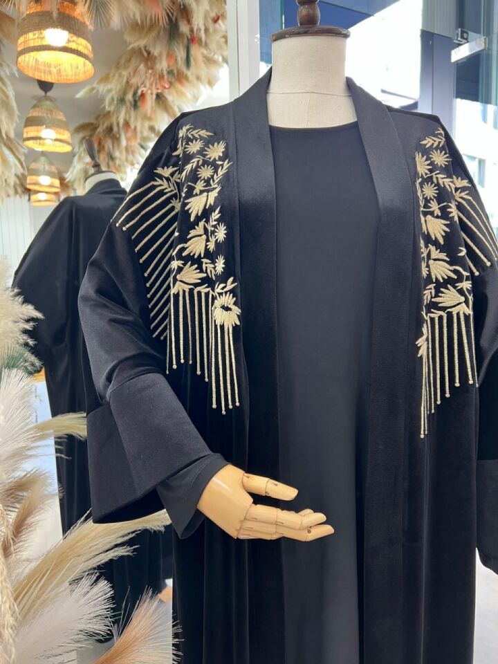 Nakışlı Abaya